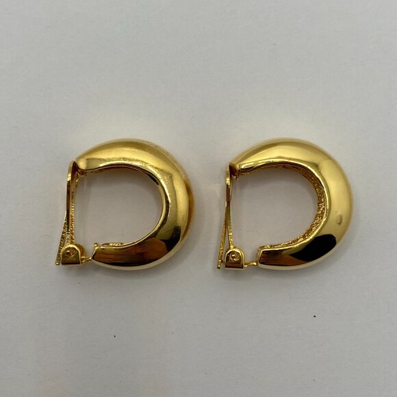Chunky Gold Tone Hoop Vintage Costume Clip-on Earrings - Picture 5 of 9